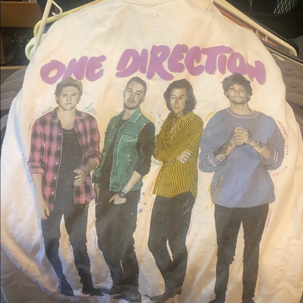 One Direction On the Road Again Tour tShirt